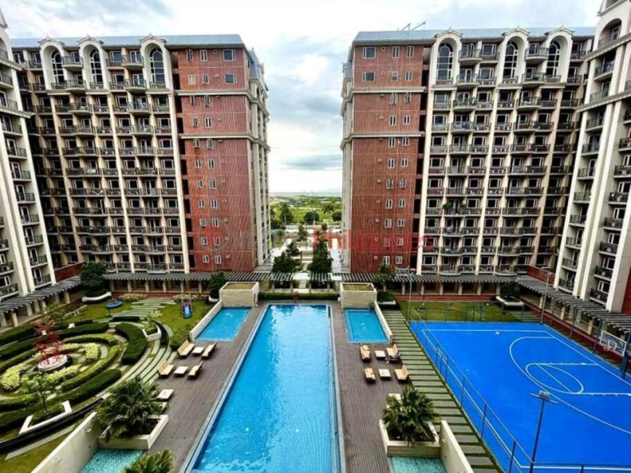 Monarch Parksuites - Balmoral Place Paranaque City Εξωτερικό φωτογραφία