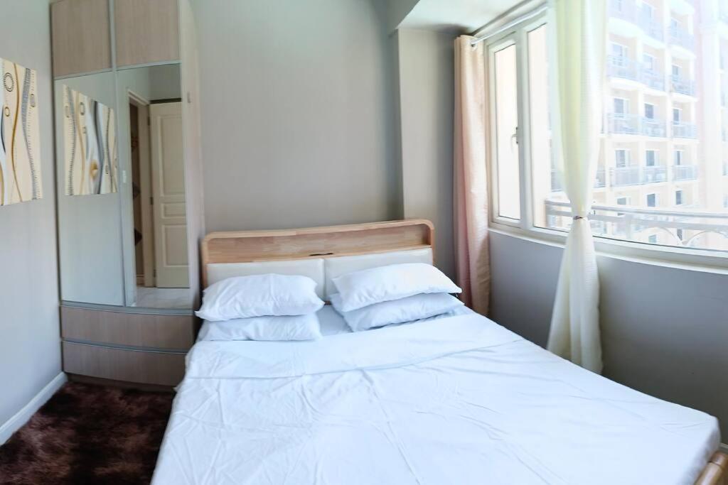 Monarch Parksuites - Balmoral Place Paranaque City Εξωτερικό φωτογραφία