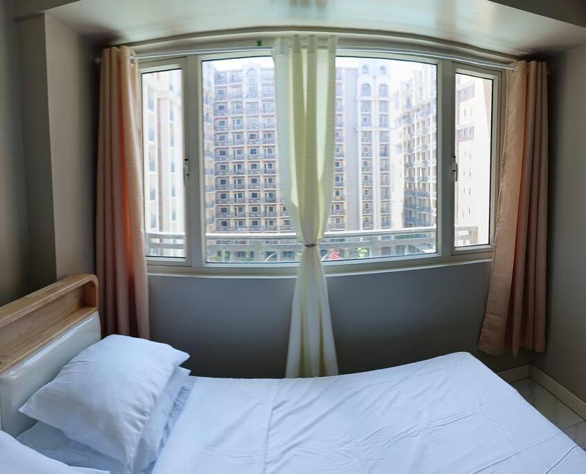 Monarch Parksuites - Balmoral Place Paranaque City Εξωτερικό φωτογραφία