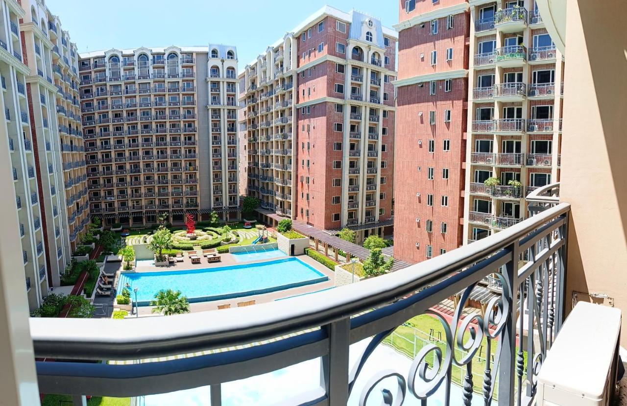 Monarch Parksuites - Balmoral Place Paranaque City Εξωτερικό φωτογραφία
