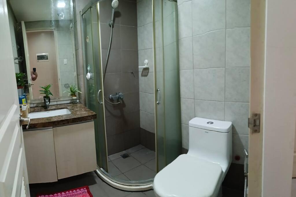 Monarch Parksuites - Balmoral Place Paranaque City Εξωτερικό φωτογραφία