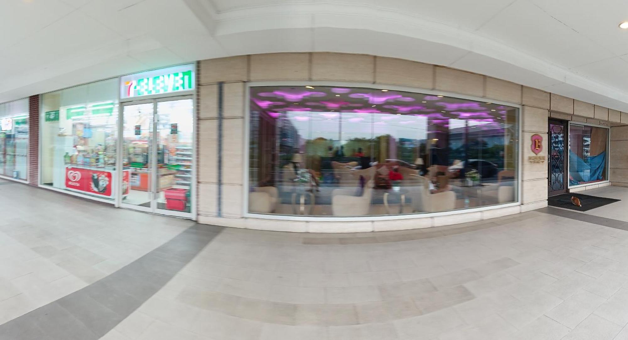 Monarch Parksuites - Balmoral Place Paranaque City Εξωτερικό φωτογραφία